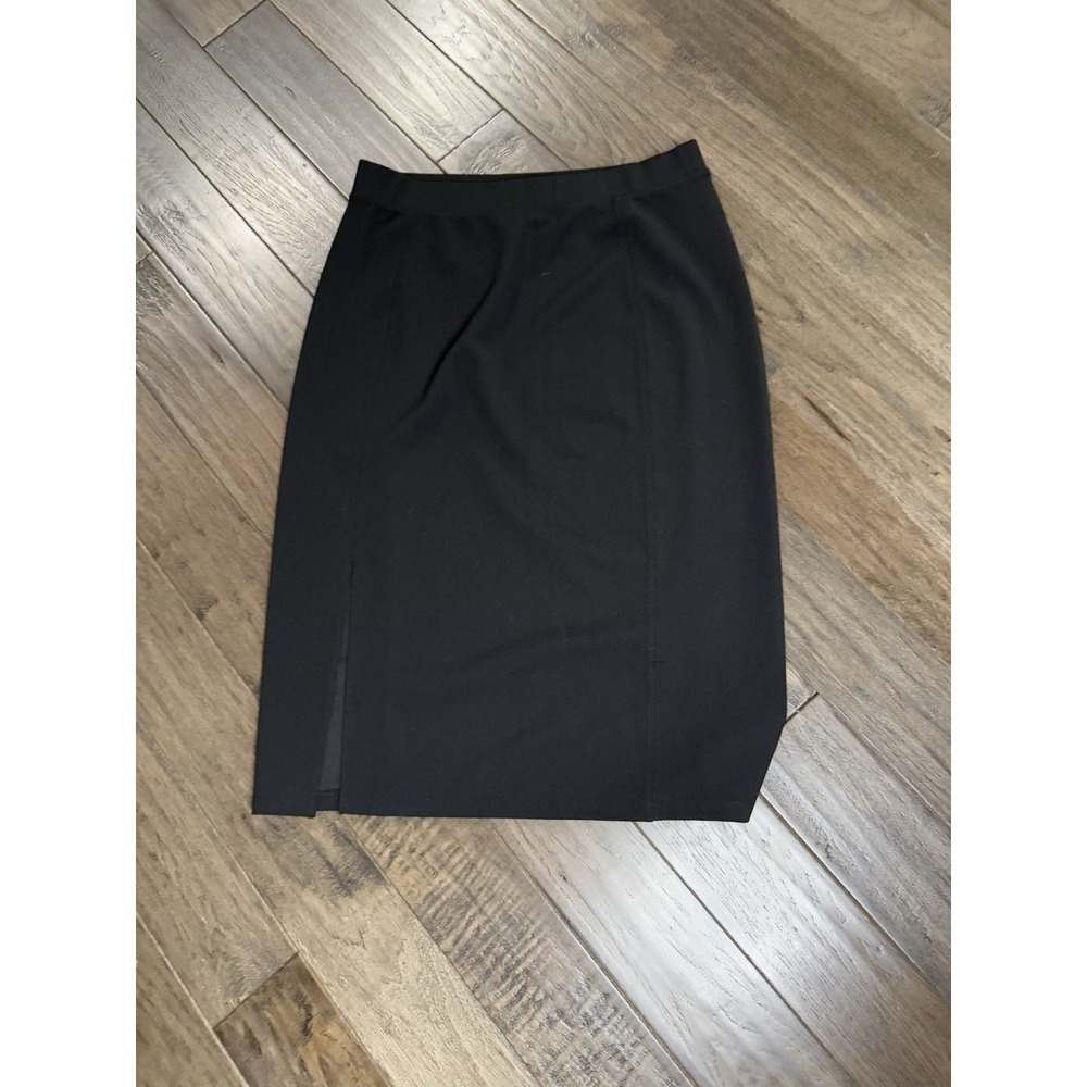 Banana Republic Black Skirt Size Medium Pre Owned Excellent Condition